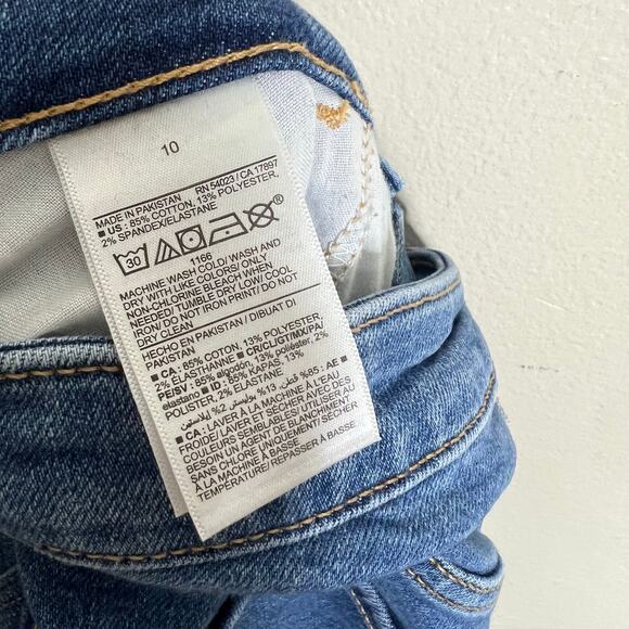 Old Navy Higher High Rise Flare Jeans 10 Raw Frayed Hem Secret Smooth Pockets - Picture 7 of 8